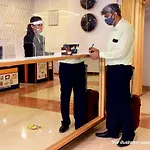 Oyo Flagship 61086 Shri Ram Residency